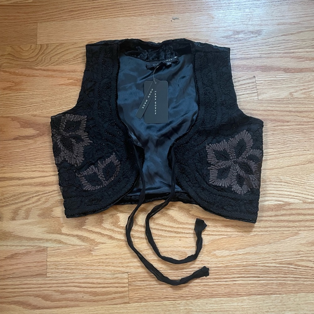 Beautiful hand sewn Zara velvet short vest size M